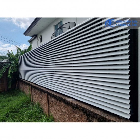 ผู้ติดตั้งและจำหน่ายอลูมิเนียมคอมโพสิต อลูมิเนียมประดับอาคาร - อลูมิเนียมแนวยาว (STRIP CEILING)