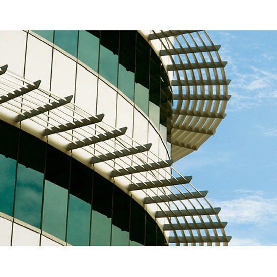 ผู้ติดตั้งและจำหน่ายอลูมิเนียมคอมโพสิต อลูมิเนียมประดับอาคาร - แผงเกล็ดอลูมิเนียมแนวตั้งแนวนอน (ALUMINIUM LOUVERS)